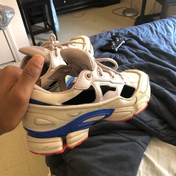 Raf Simons - Picture 4 of 6